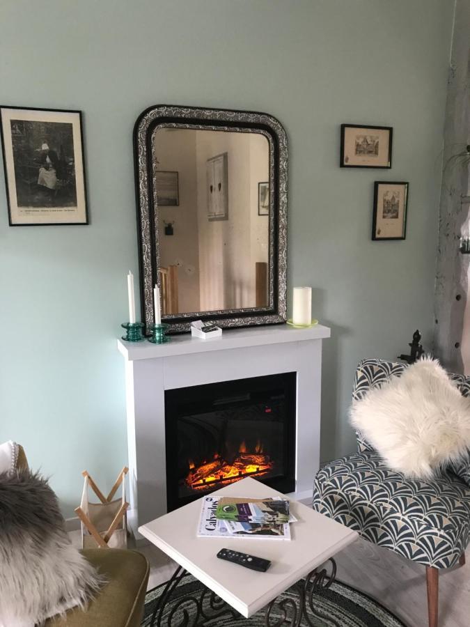 LA PETITE OIE La chambre des TISSERANDS Ménil-Hubert-sur-Orne Extérieur photo