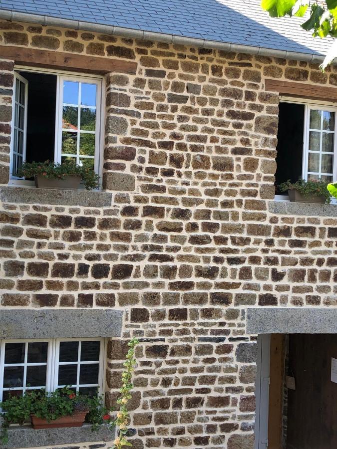 LA PETITE OIE La chambre des TISSERANDS Ménil-Hubert-sur-Orne Extérieur photo